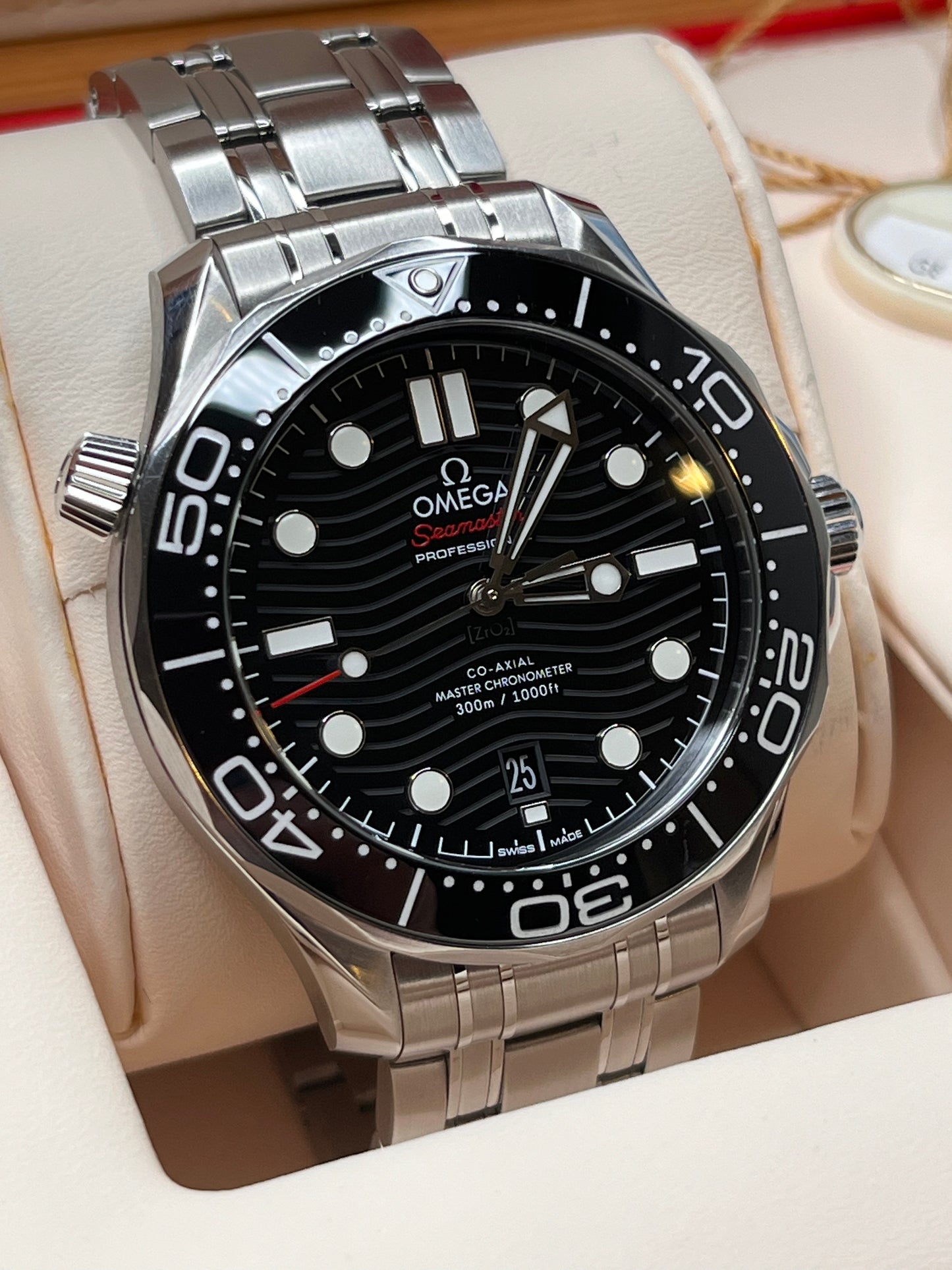 Omega Seamaster 2019