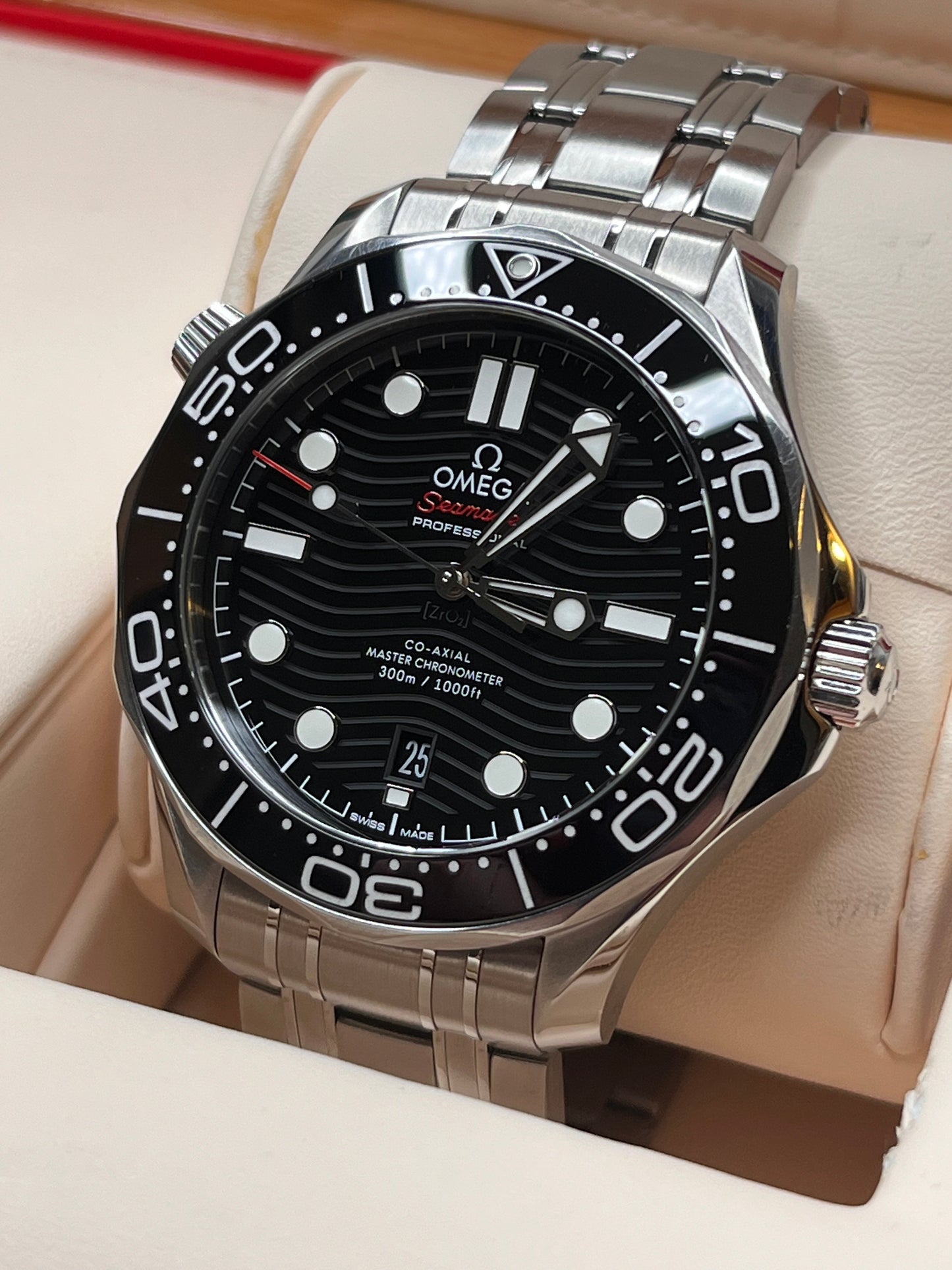 Omega Seamaster 2019